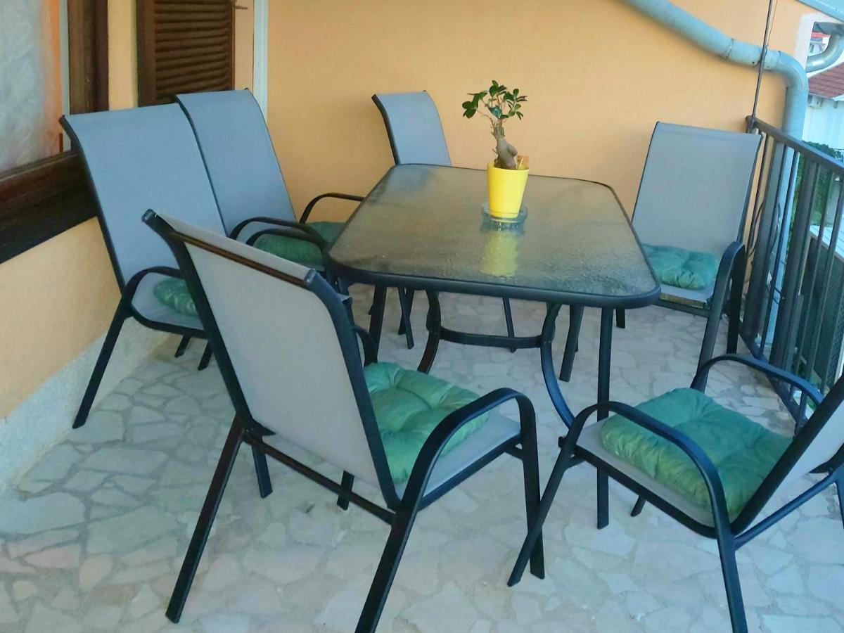Apartman Arija Vodice Buitenkant foto
